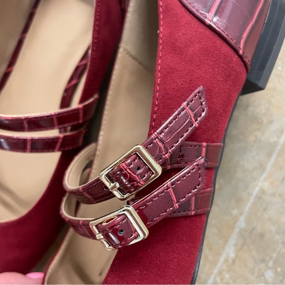 Crown & Ivy Sahara Flats 8.5 M red - Picture 2 of 12